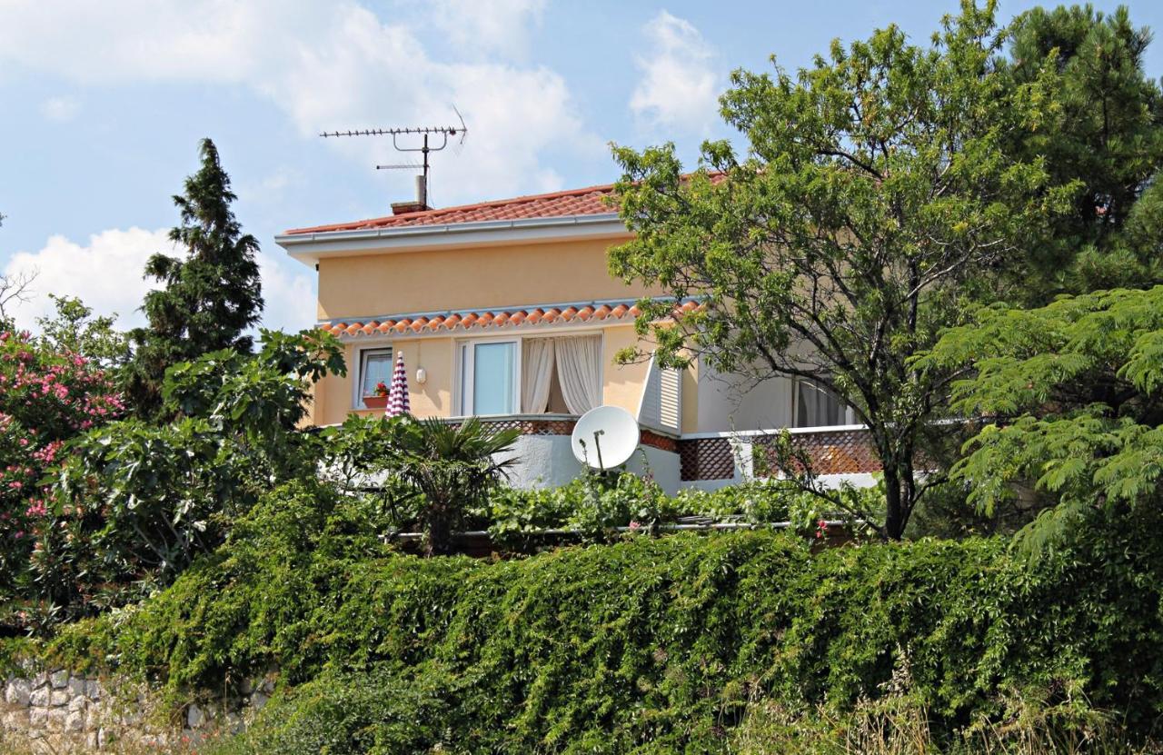 Apartments By The Sea Novi Vinodolski - 5558 ภายนอก รูปภาพ