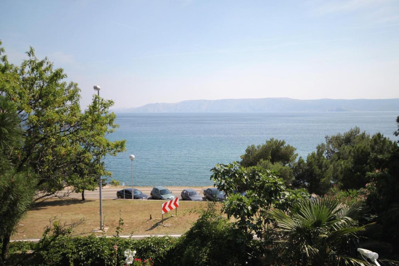 Apartments By The Sea Novi Vinodolski - 5558 ภายนอก รูปภาพ